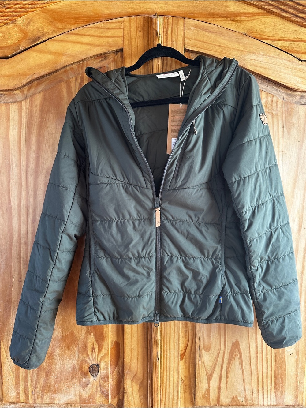 NWT Fjallraven 
Keb Padded Insulated Hoodie Deep Forest Green - Picture 2 of 4